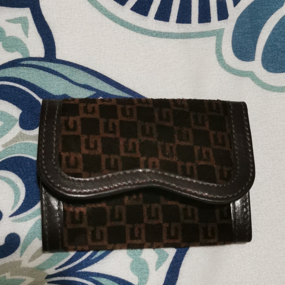 Gucci key holder